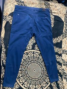 Fusion Cotton Jeans Lite Faded. Not Used Many Times And It’s Still Good Looking.