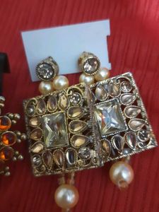 Earrings Set