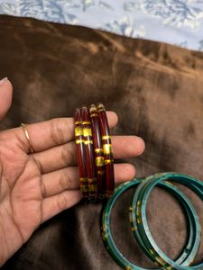 Cute Combo Of Plastic Bangles for Everyday Use