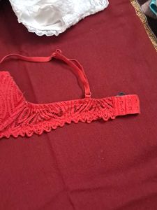 combo Of Four  Bra n panty in imported fabric