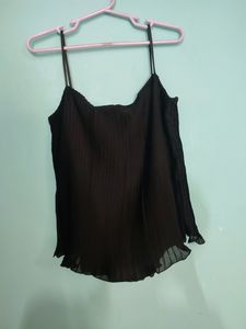 Sleeveless Pleated Black Crop Top