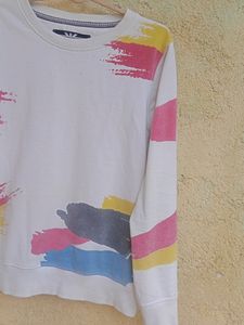 White Sweatshirt Of Kook N Keech