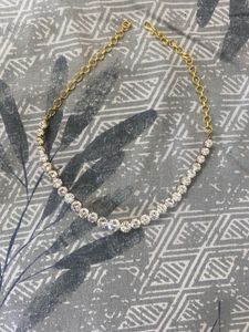 Elegant Crystal Necklace