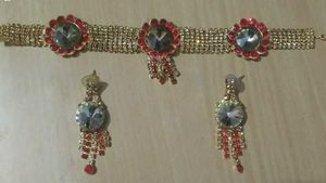 3 Choker Necklace Set
