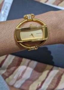 Vintage Golden Watch For Women