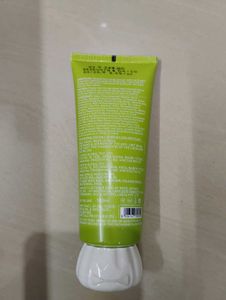 Dot &amp; Key Face Wash