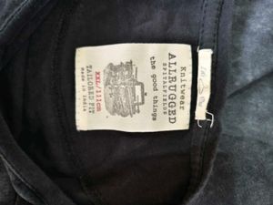 Size 42 inches Graphic Print T-Shirt