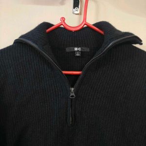 Uniqlo 100% wool pullover