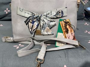 Caprese Handbag
