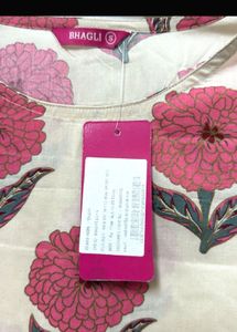 Elegant brand new floral kurta set.