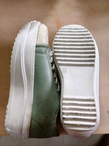 Casual Green Sneakers