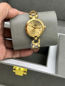 Fossil PREMIUM QUALITY LADIES WATCH AT SALE