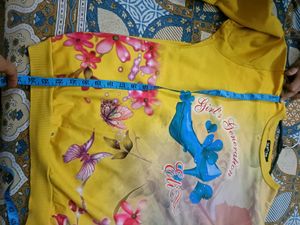 Multi Yellow Sweatshirt For Women In Xl Size