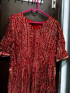 Red Printed Bhandni kurta with tussel