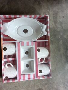 Dinnerware Set
