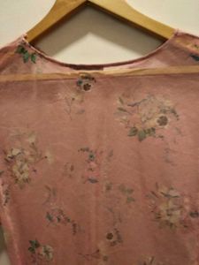 ZARA BEAUTIFUL MESH TOP