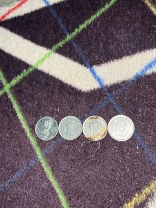 Vintage 1989 Malaysian 10 Sen Coins