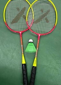 Badminton Racket Set