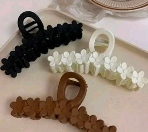 Flower Hair Claw Clips Pack Of 2