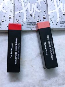 MAC MAKEUP SET