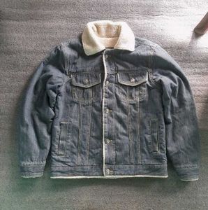 📢 FOR SALE: YAMMA Sherpa-Lined Denim Jacket