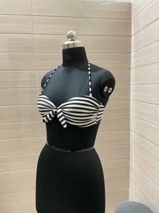 H&amp;M Striped Bikini Top