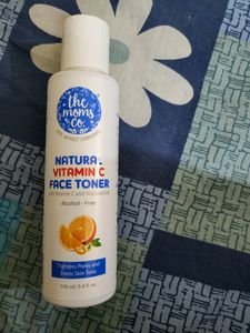 The Moms Co.  Natural Vitamin C Face Toner
