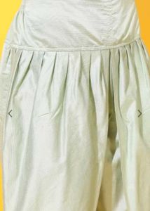 Vishudh Women Green Ethnic  Kurti with Dhoti Pant