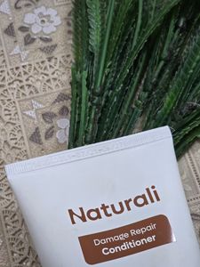 Naturali Shampoo &amp; Conditioner Set