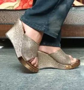 New Shimiry Wedges.