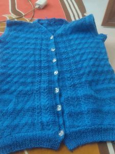 Sweater In Excellent Condition