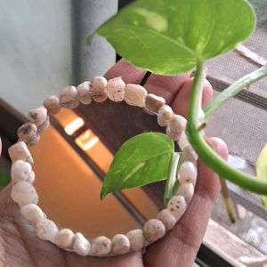 Hand Crafted Small Pebble Decor Astatic Mirror