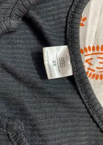 SSS Crop Top In Black Colour