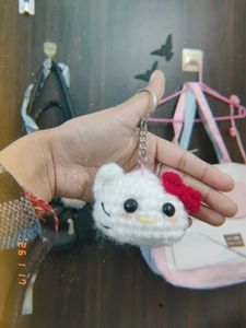 Hello Kitty Crochet Keychain❤️