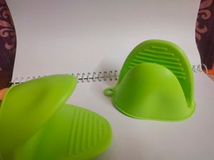 Silicone Mini Oven Mitts