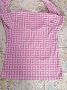 Offer Alert ⚠️- Pink T-shirt