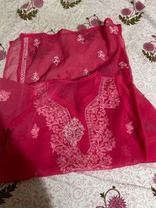 Rose Embroidered Kurta Chikenkari Mirror