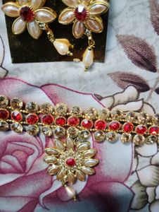 Red &amp; Gold Floral Choker Necklace Set