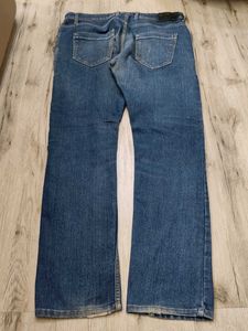 Ma1432 Sabrin jeans waist 40 inches
