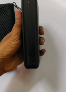 Spigen ArcPack 30000mAh Power Bank, PD3