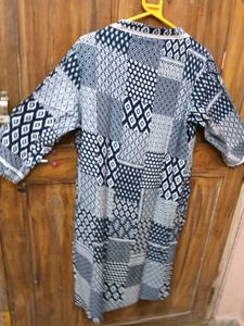 Brand New Prisca Navy Blue &amp; White Printed Top