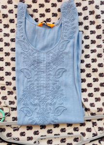 Elegant Embroidered Kurti