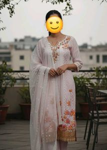 ✨ Elegant Pastel Floral Kurti Set with Dupatta ✨