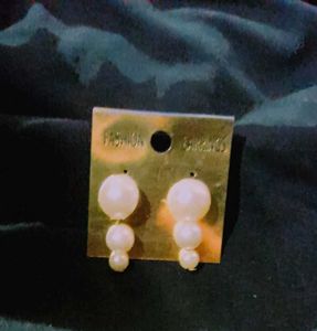 Earings