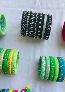 Multicolored Woollen Bangals
