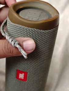 JBL Flip 5 Deep Bass Portable Speaker