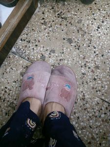 Pink Warm Slippers In 5:5 Size For Women