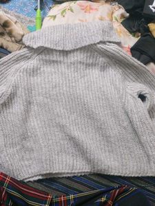 Cozy Gray Knit Sweater