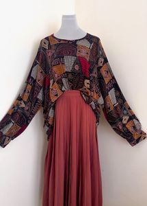 GEOMETRIC TOP