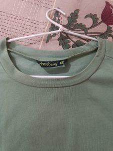 Dressberry Green Solid T shirt